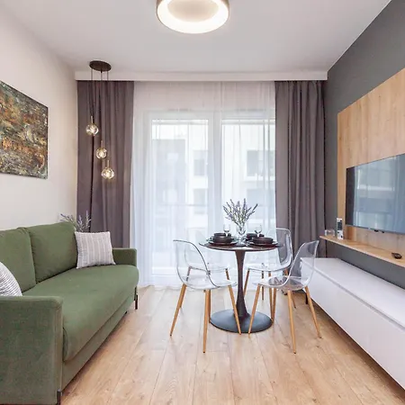 Apartly- Calm Riverside With Balcony * Szczecin